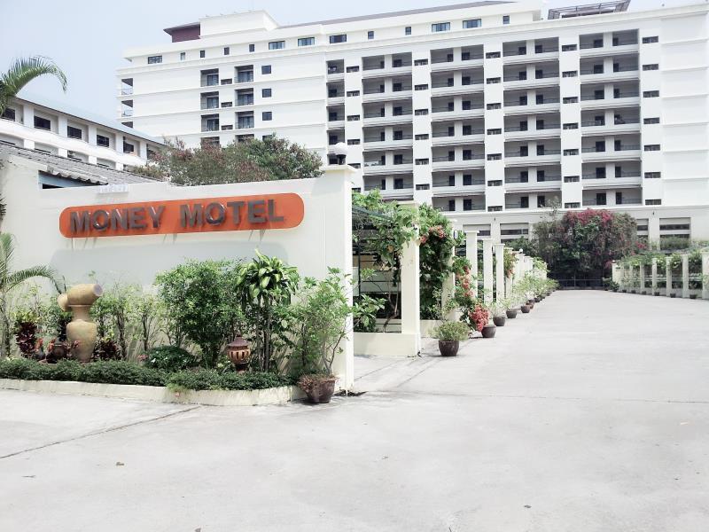 Money Resort Pattaya Luaran gambar