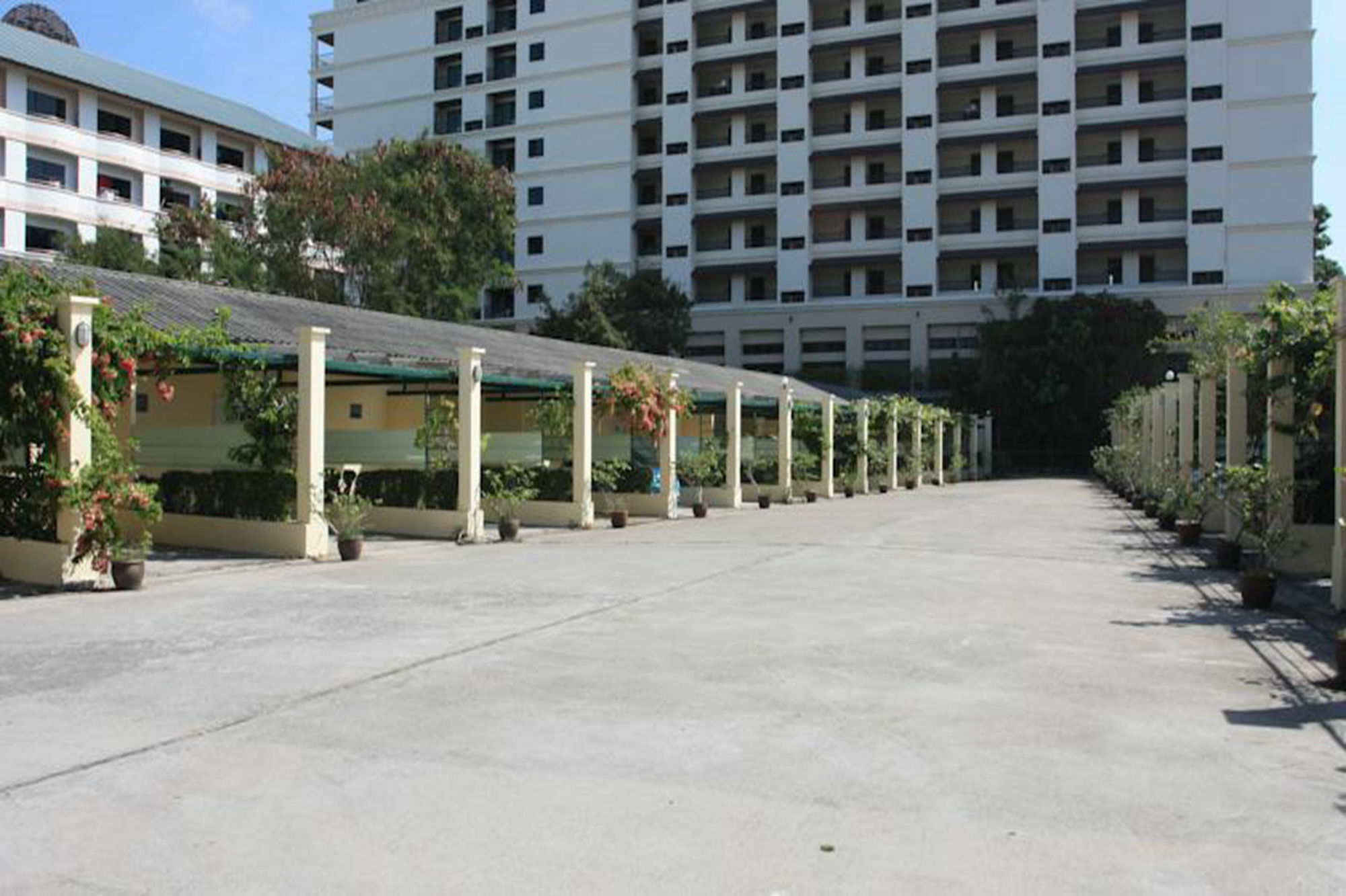 Money Resort Pattaya Luaran gambar